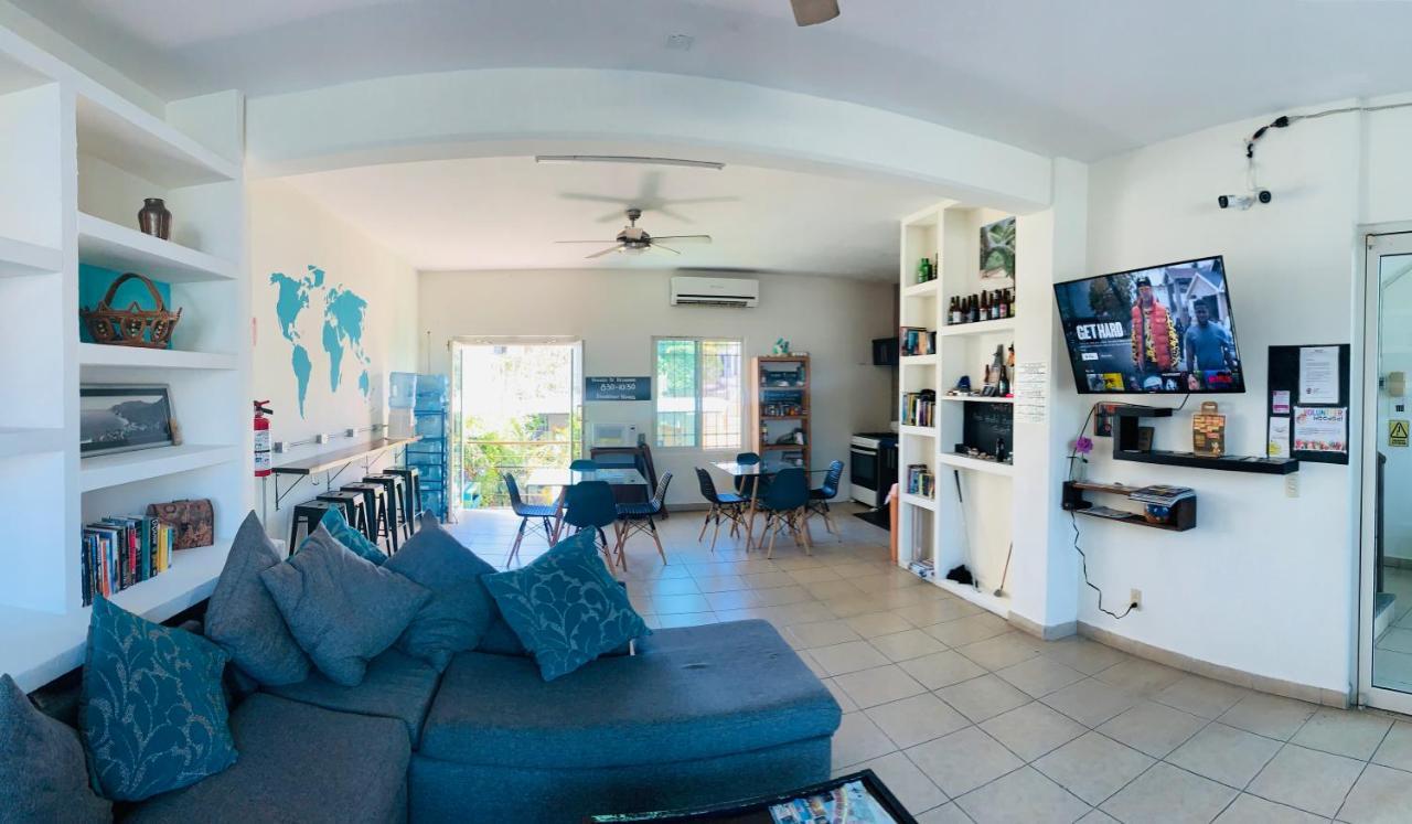 Hostal Bucerías Екстериор снимка